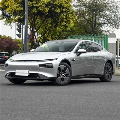 XPENG P7i 702 PRO 4 Portes 5 Seients Sedan